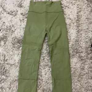 Forest green yoga legging!